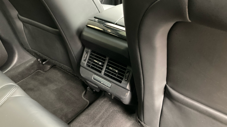 Land Rover Range Rover Evoque 1.5 P300e Dynamic HSE 5dr Auto Hatchback